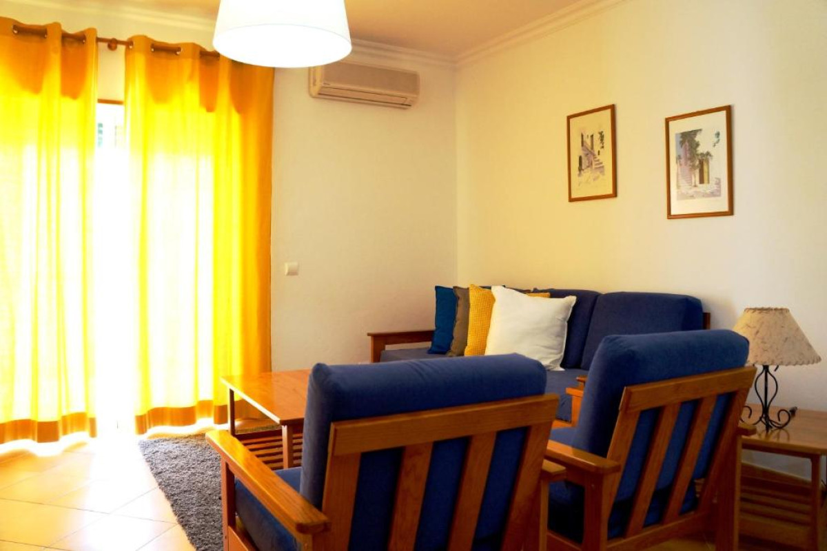 Oasis Beach Apartments