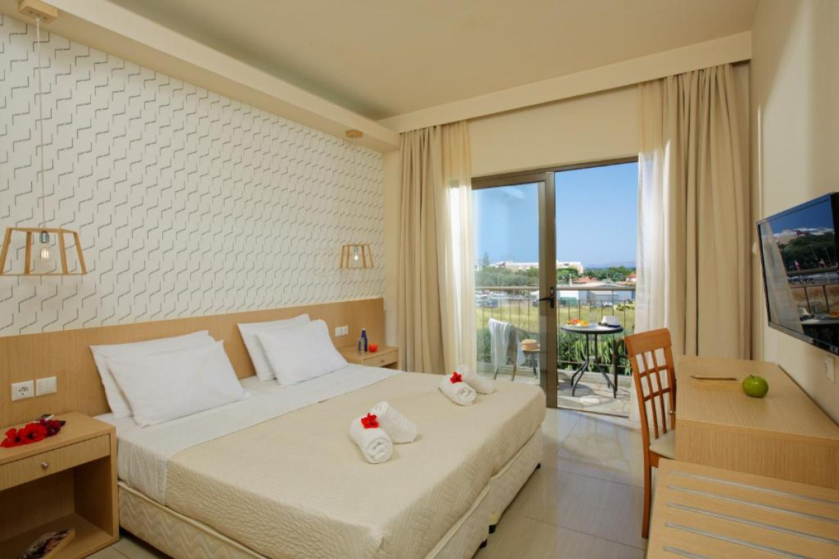 Oasis Beach Anissaras (recomandat 3*, Adults Only 13+)