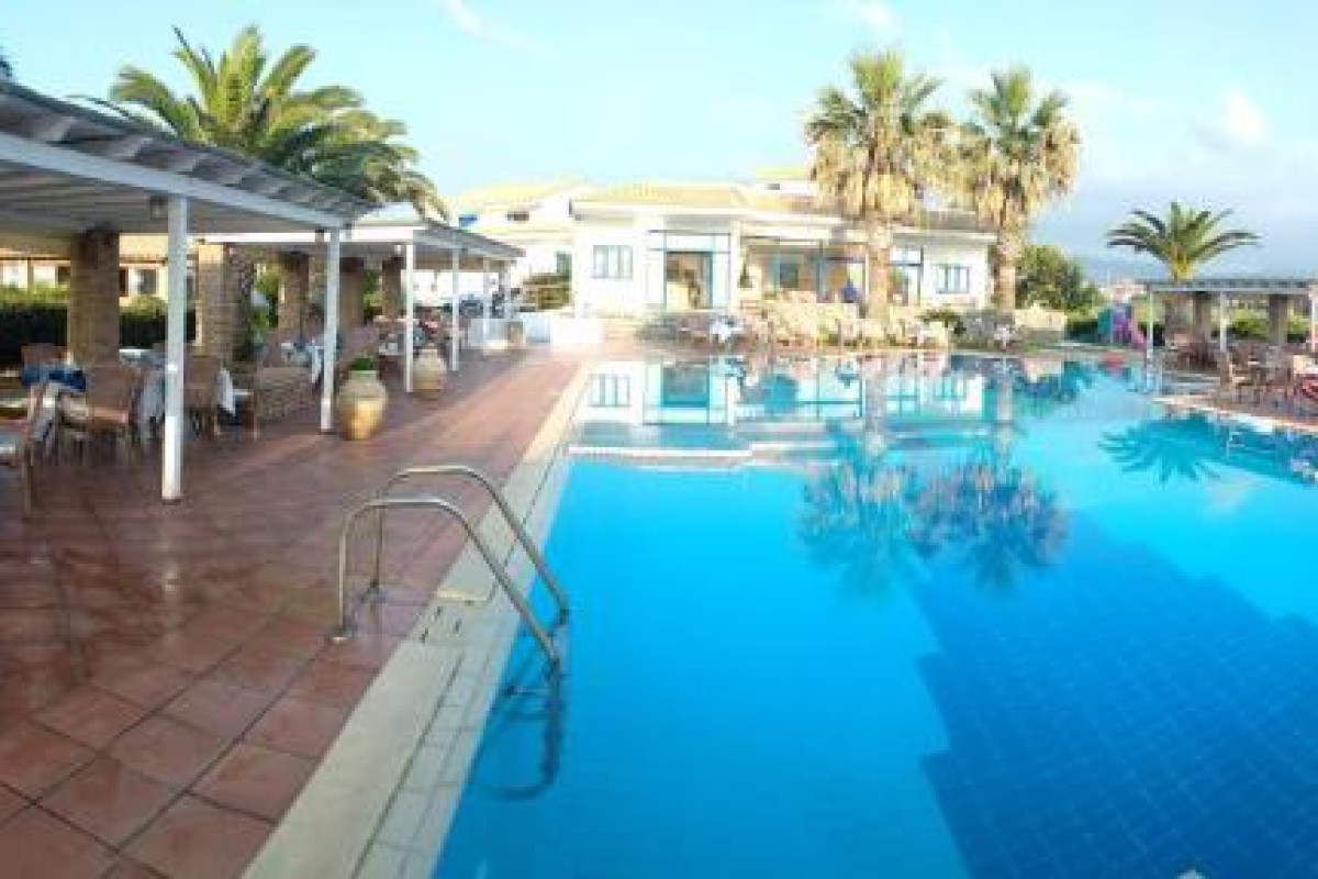 Oasis Hotel