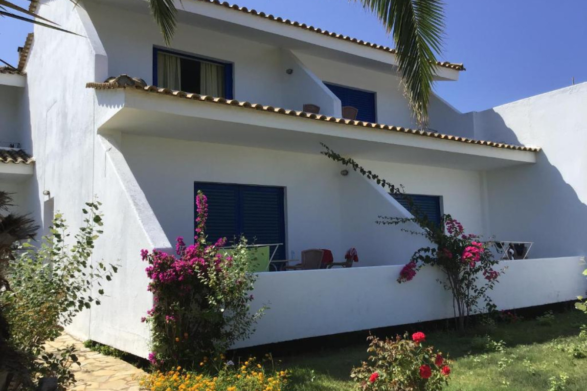 Oasis Hotel