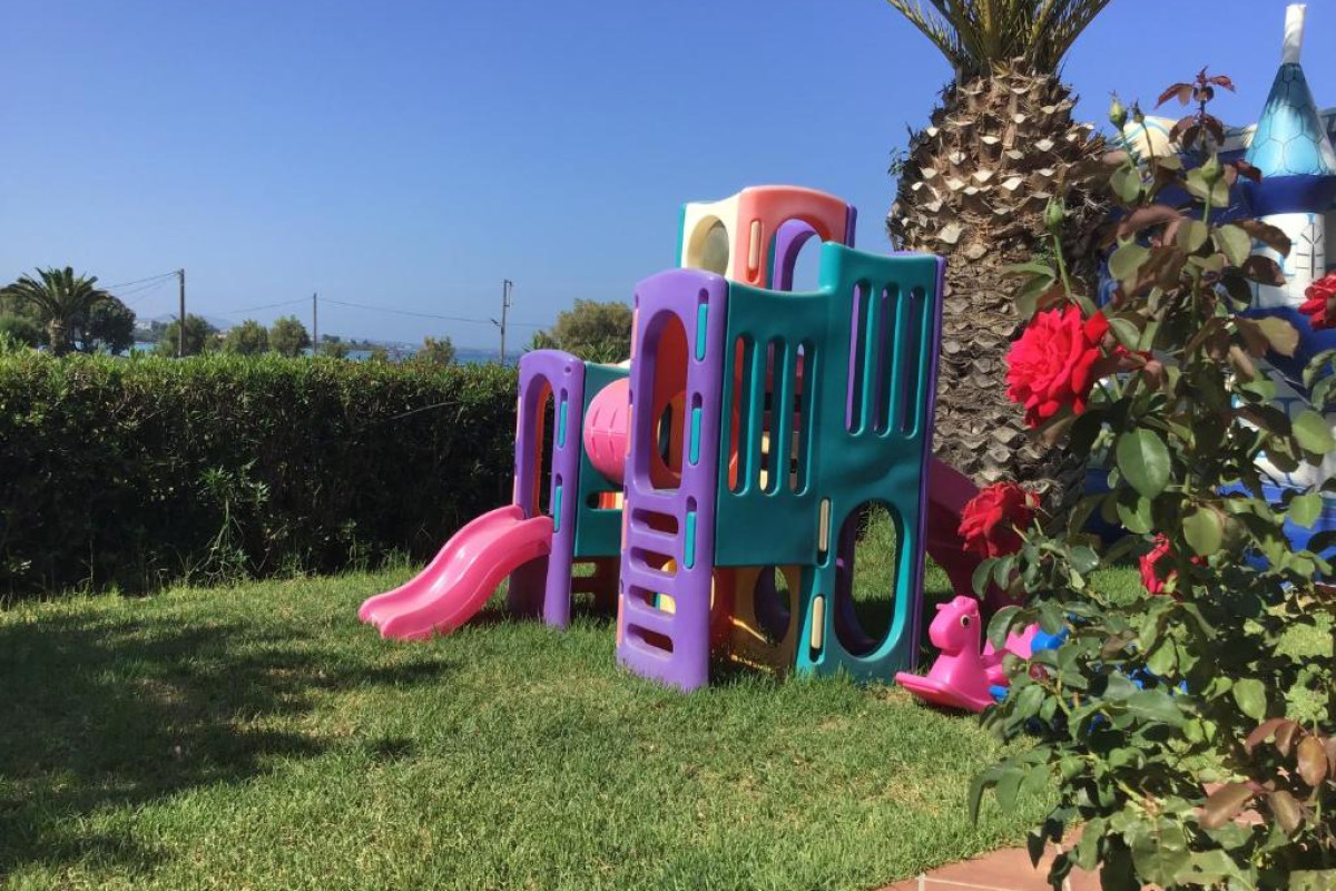 Oasis Hotel