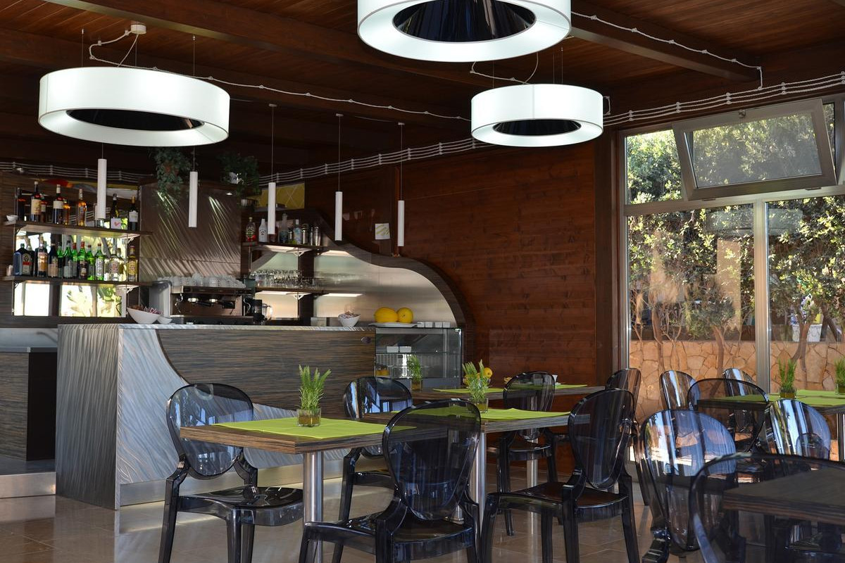 Oasis Hotel Residence & Resort