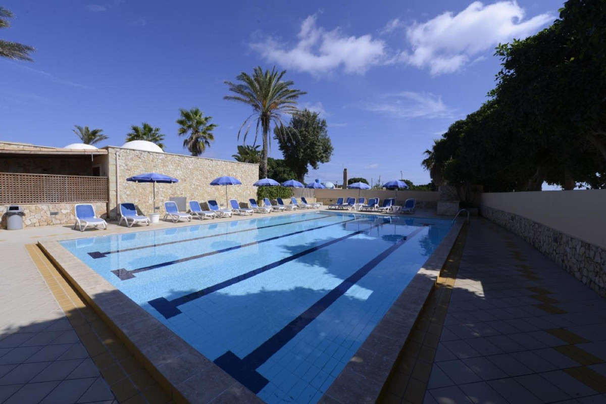 Oasis Hotel Residence & Resort