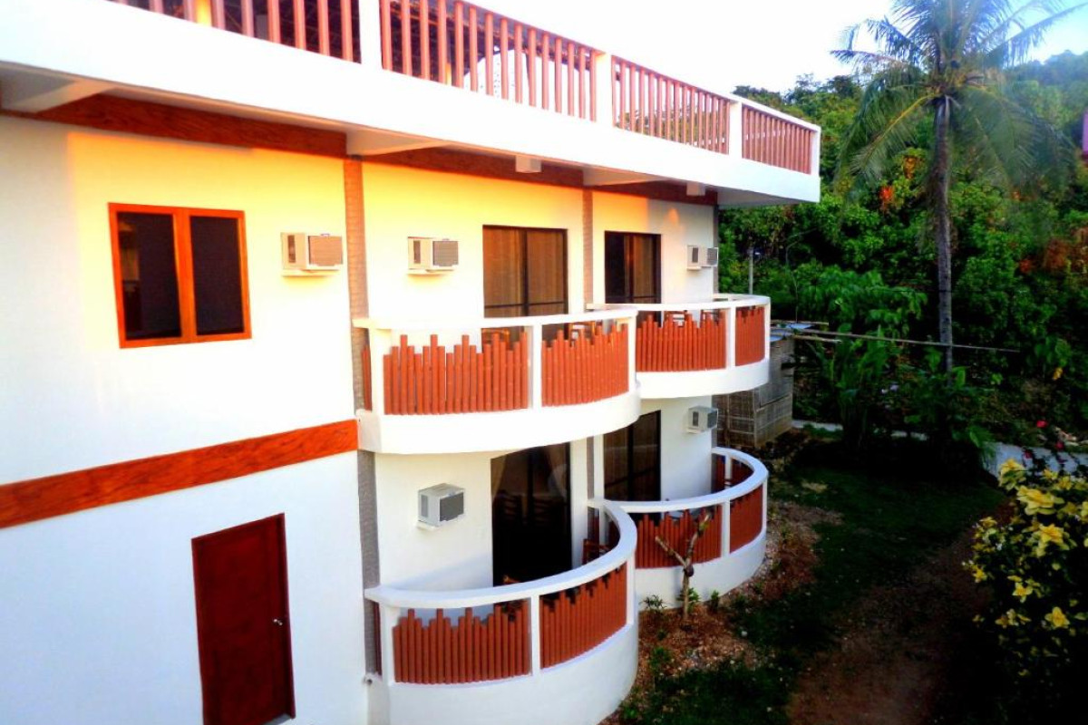 Oasis Resort and Spa