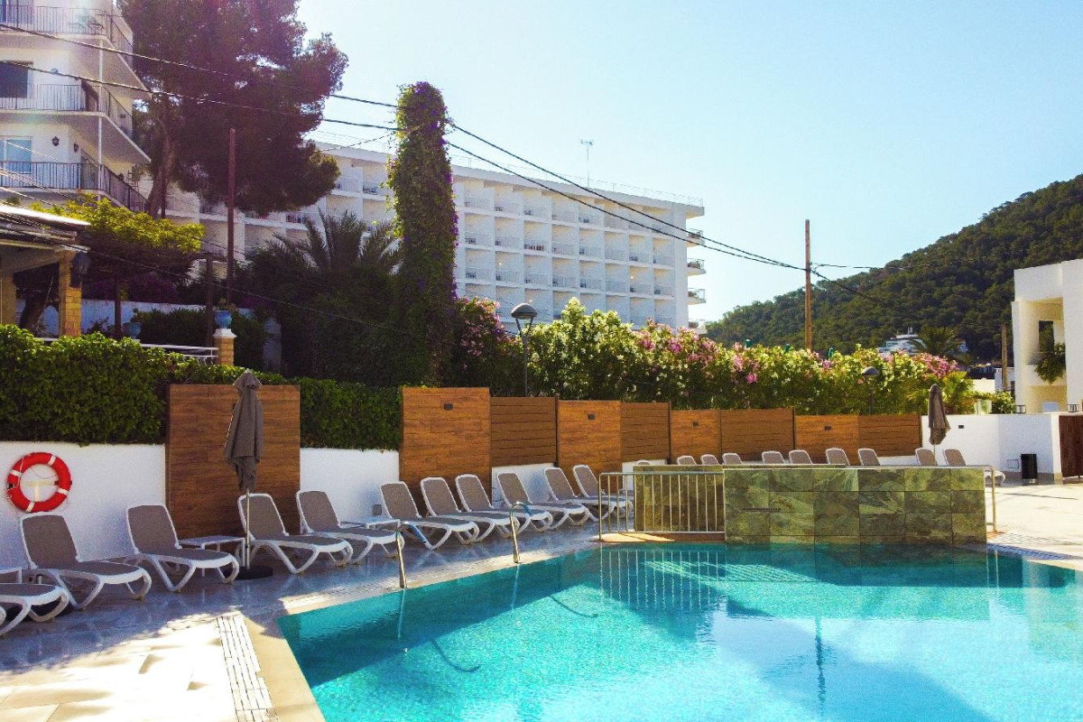 Oasis Sa Tanca Apartments By Typic Hotels
