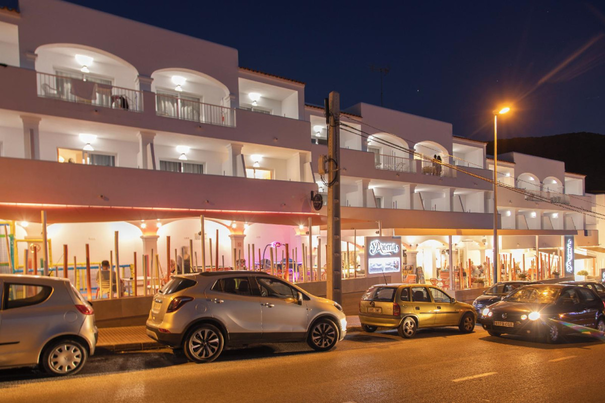 Oasis Sa Tanca Apartments By Typic Hotels