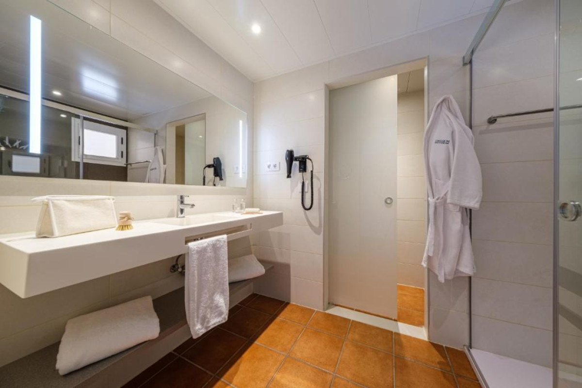 Oassium Hotel - Adults Only