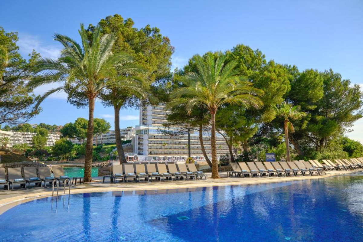 Hotel Occidental Cala Vinas