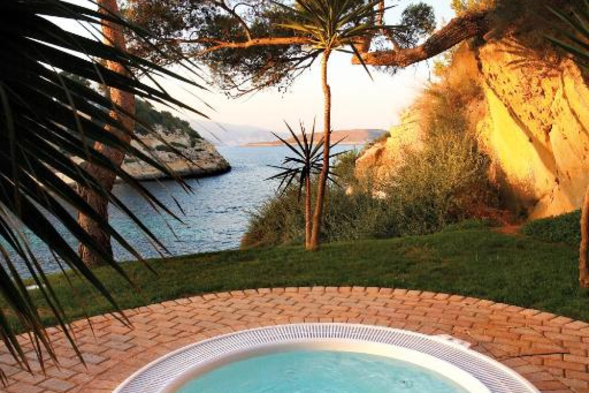Hotel Occidental Cala Vinas
