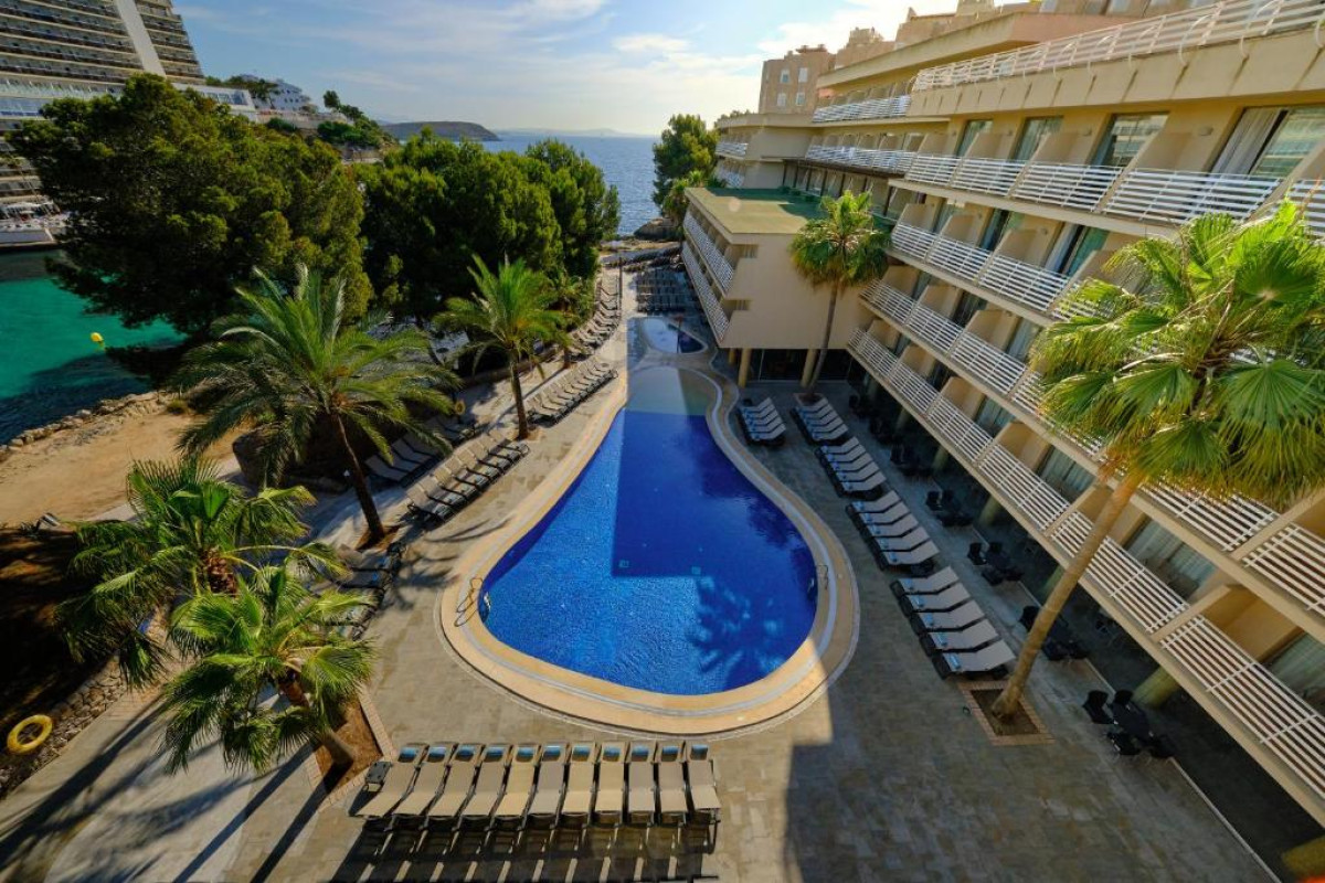Hotel Occidental Cala Vinas