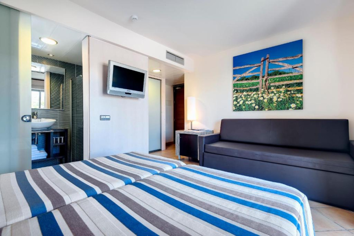 Occidental Menorca Hotel
