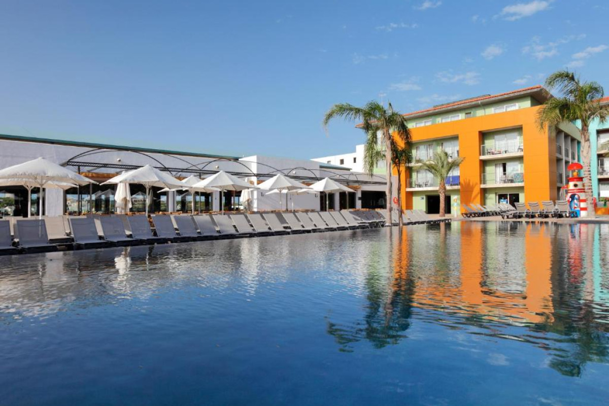 Occidental Menorca Hotel
