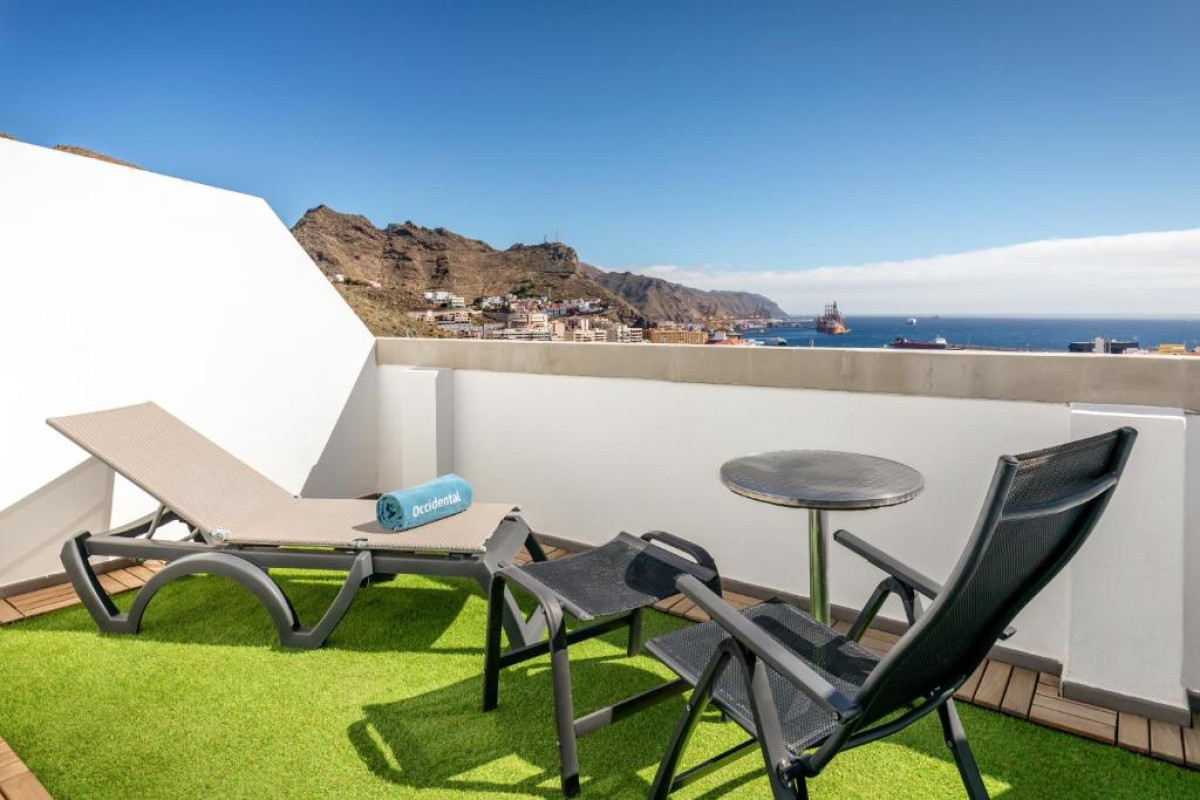 OCCIDENTAL SANTA CRUZ CONTEMPORÁNEO
