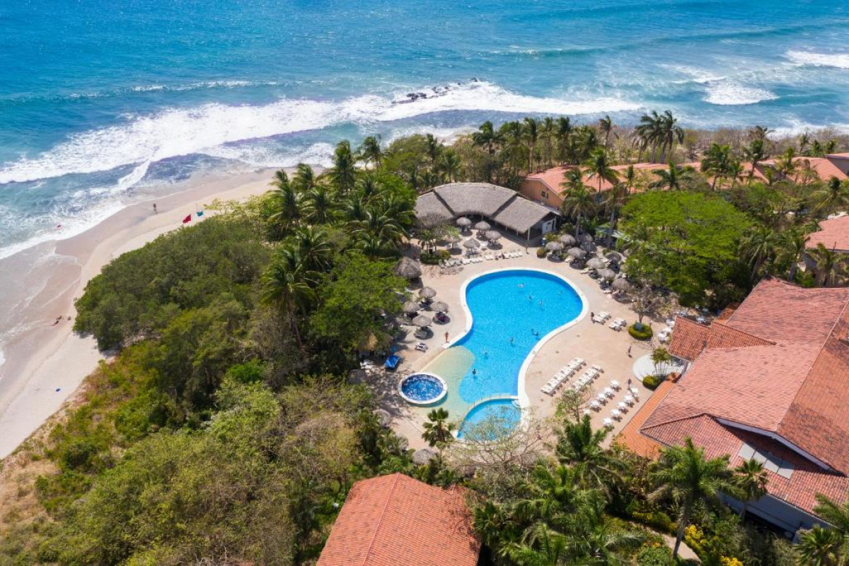 Occidental Tamarindo