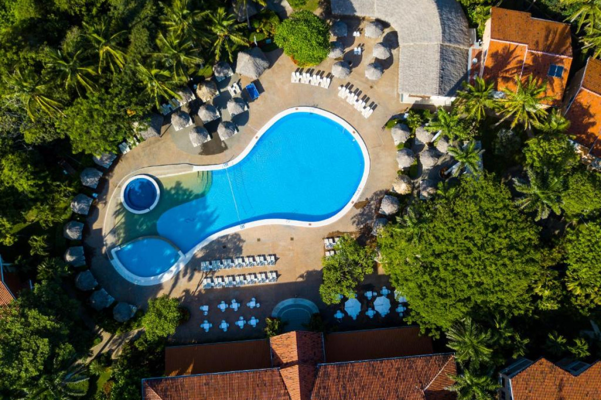 Occidental Tamarindo