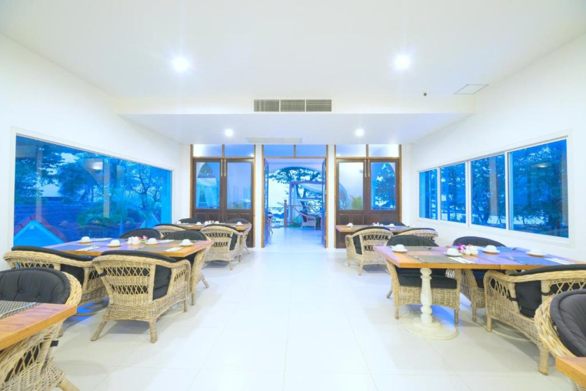 Ocean Breeze Resort Khaolak