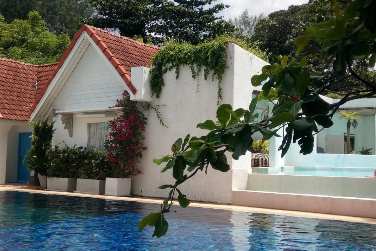 Ocean Breeze Resort Khaolak