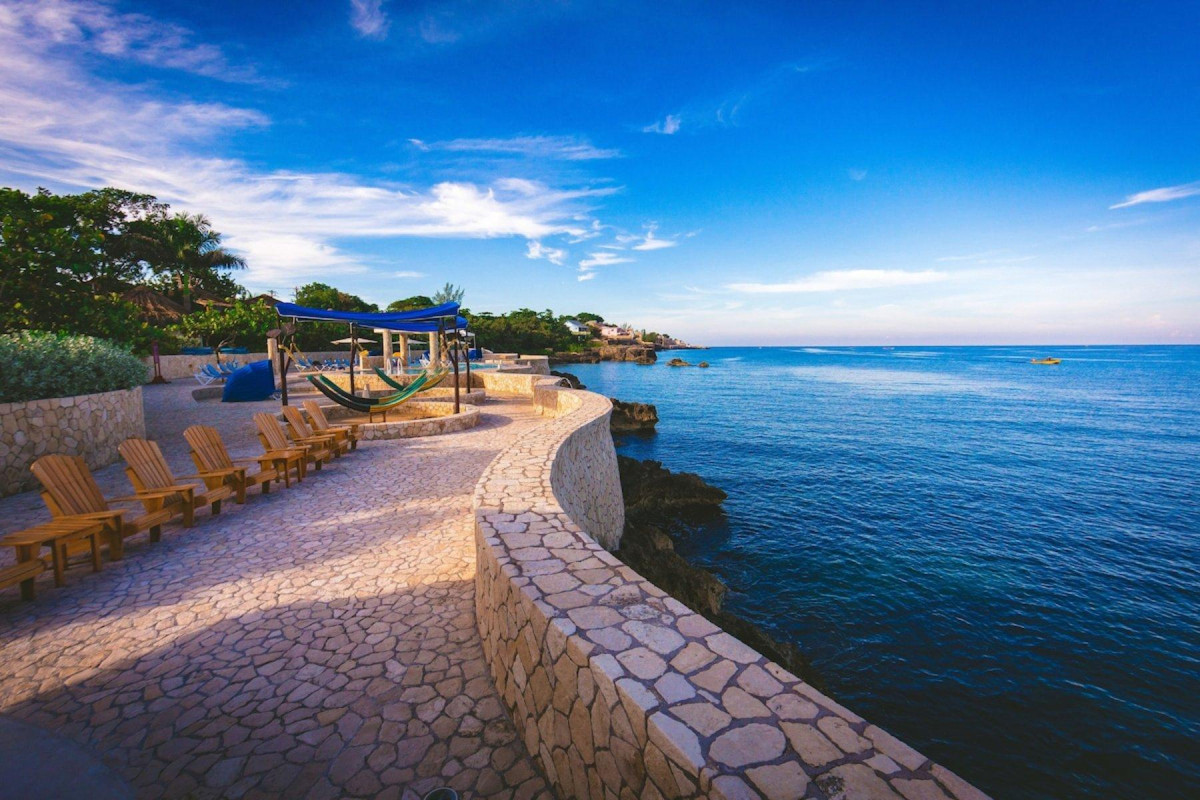 Ocean Cliff Hotel Negril