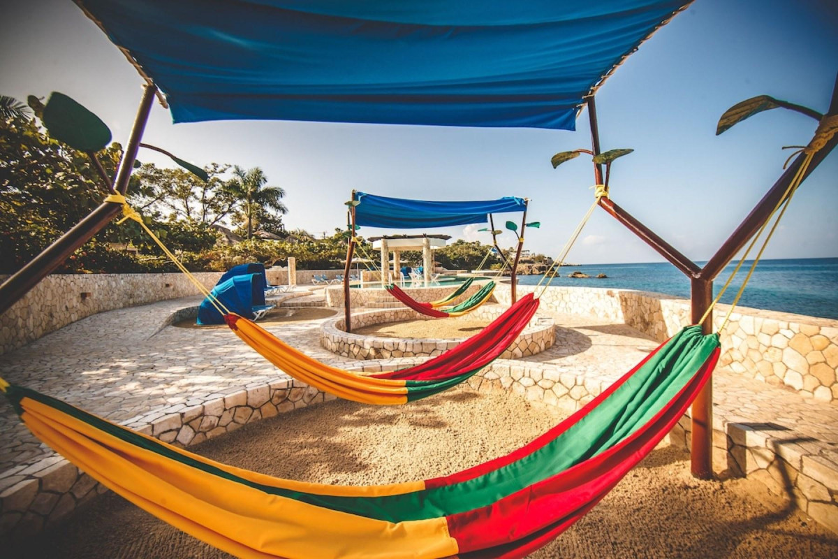 Ocean Cliff Hotel Negril