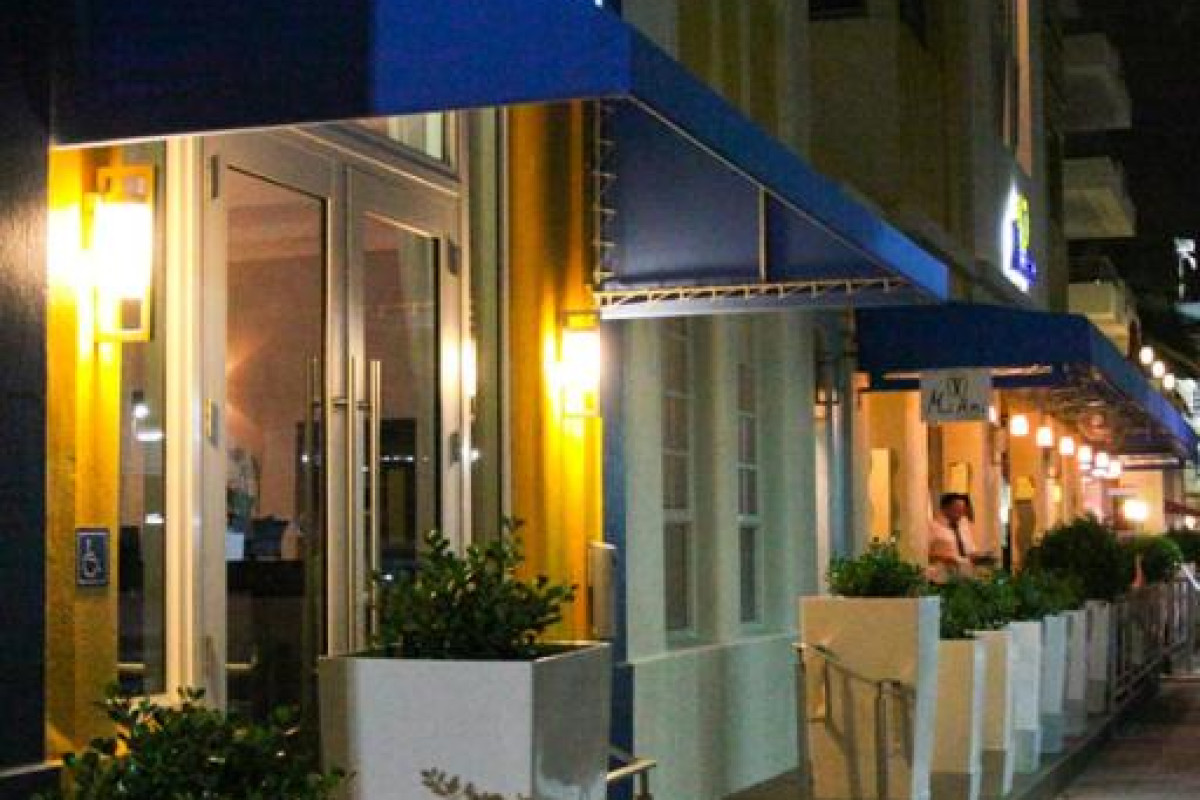 Hotel Ocean Five