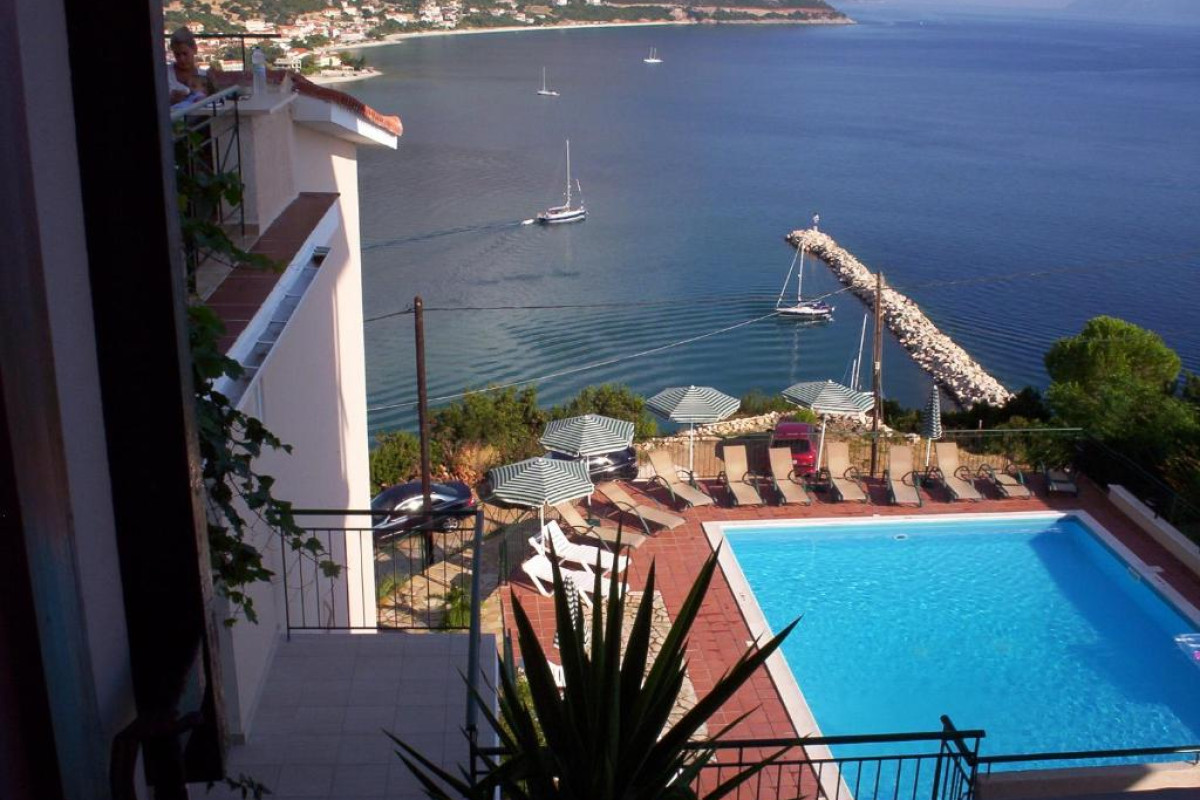 Oceanis Hotel