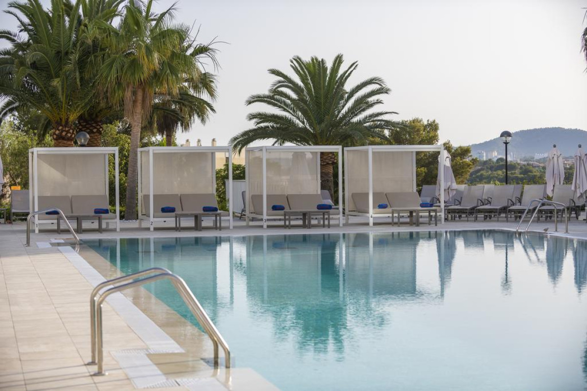 OLA TOMIR PORTALS SUITES