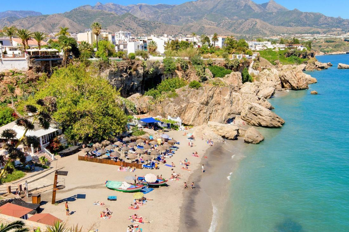 Olee Nerja Holiday Rentals by Fuerte Group