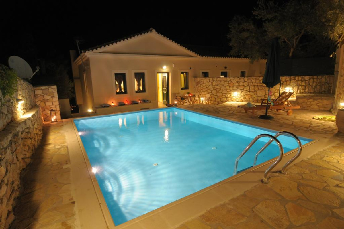 Oliviero Villas