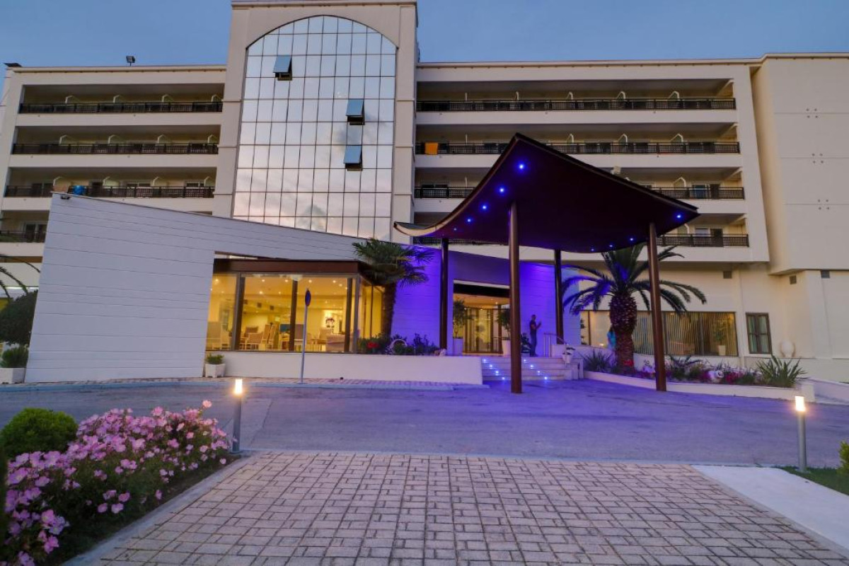Olympian Bay Grand Resort