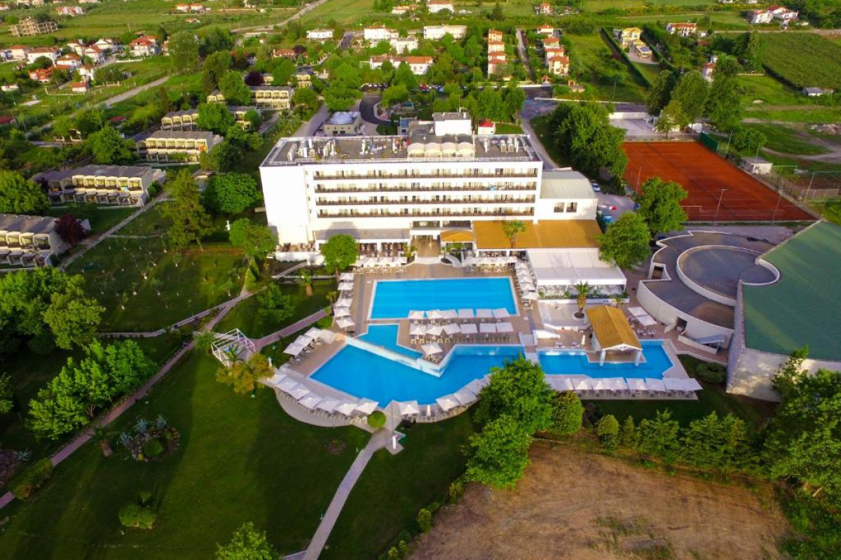Olympian Bay Grand Resort
