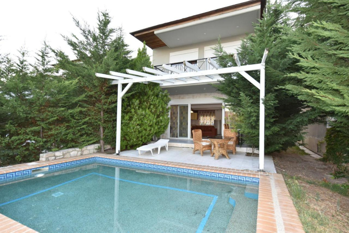 OLYMPIC KOSMA HOTEL & VILLA