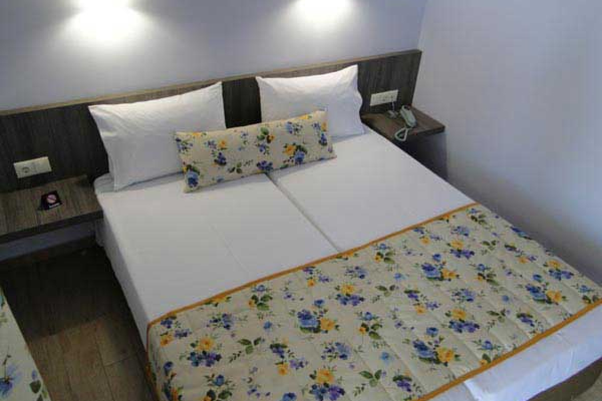 Olympos Hotel