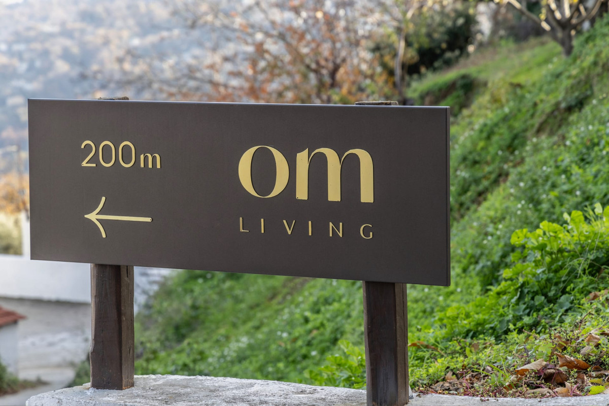 Om Living Pelion