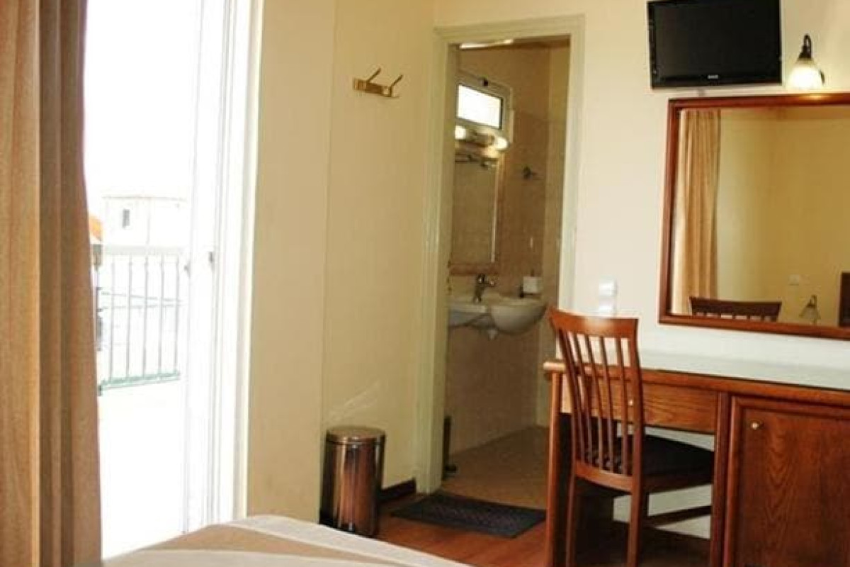Omiros Hotel