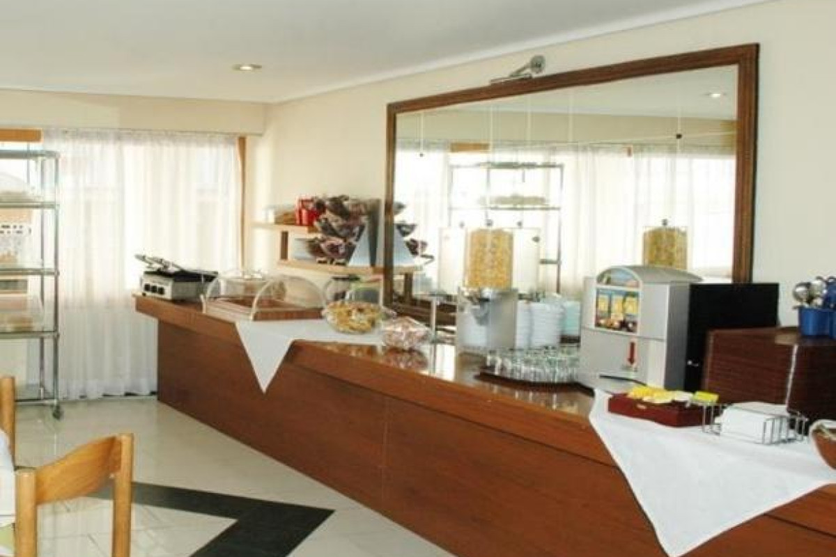 Omiros Hotel