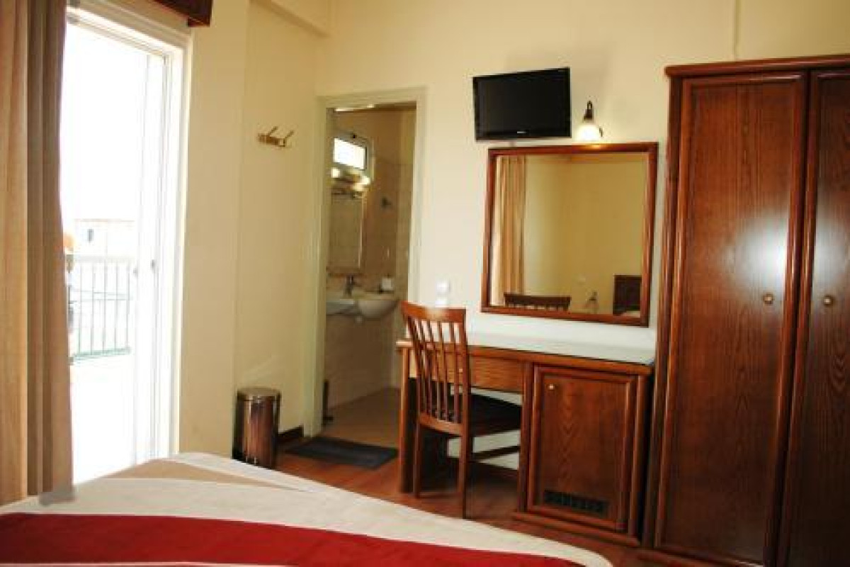 Omiros Hotel