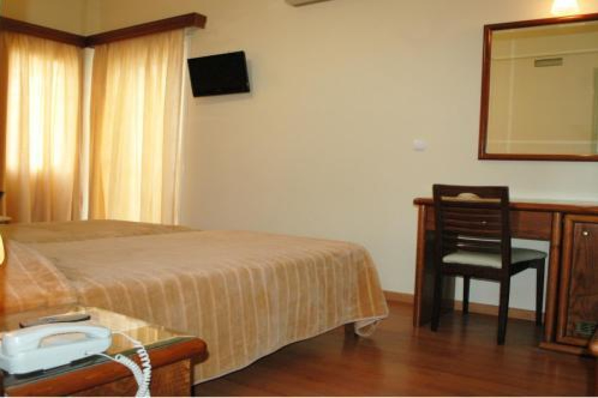 Omiros Hotel