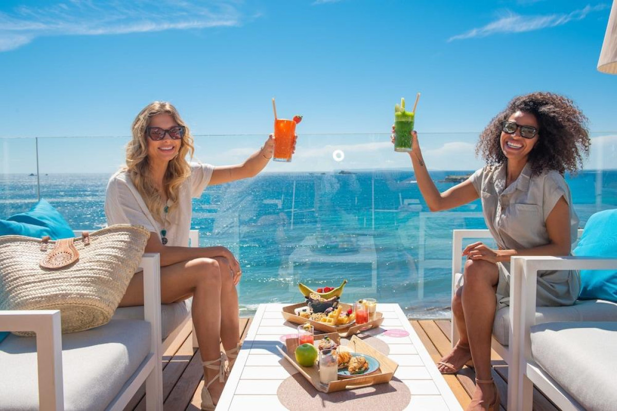One Ibiza Suites