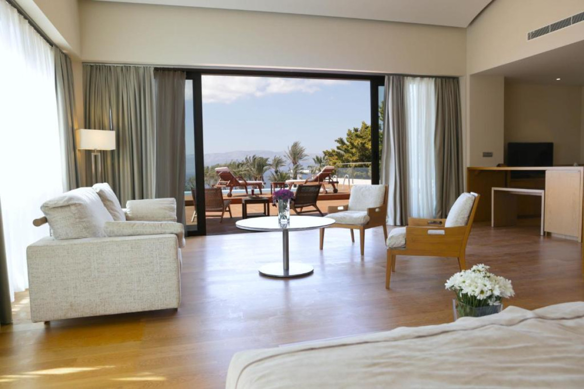 ON LIVE HOTEL