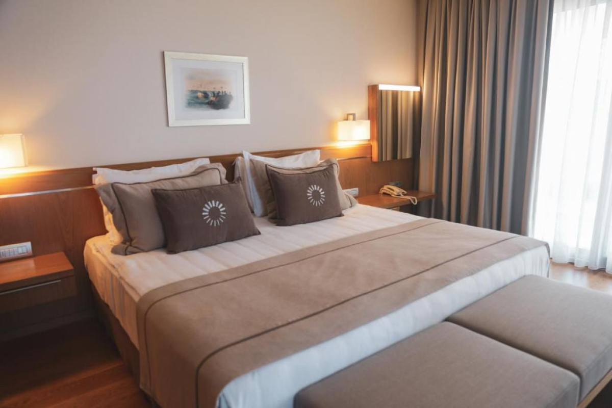 ON LIVE HOTEL