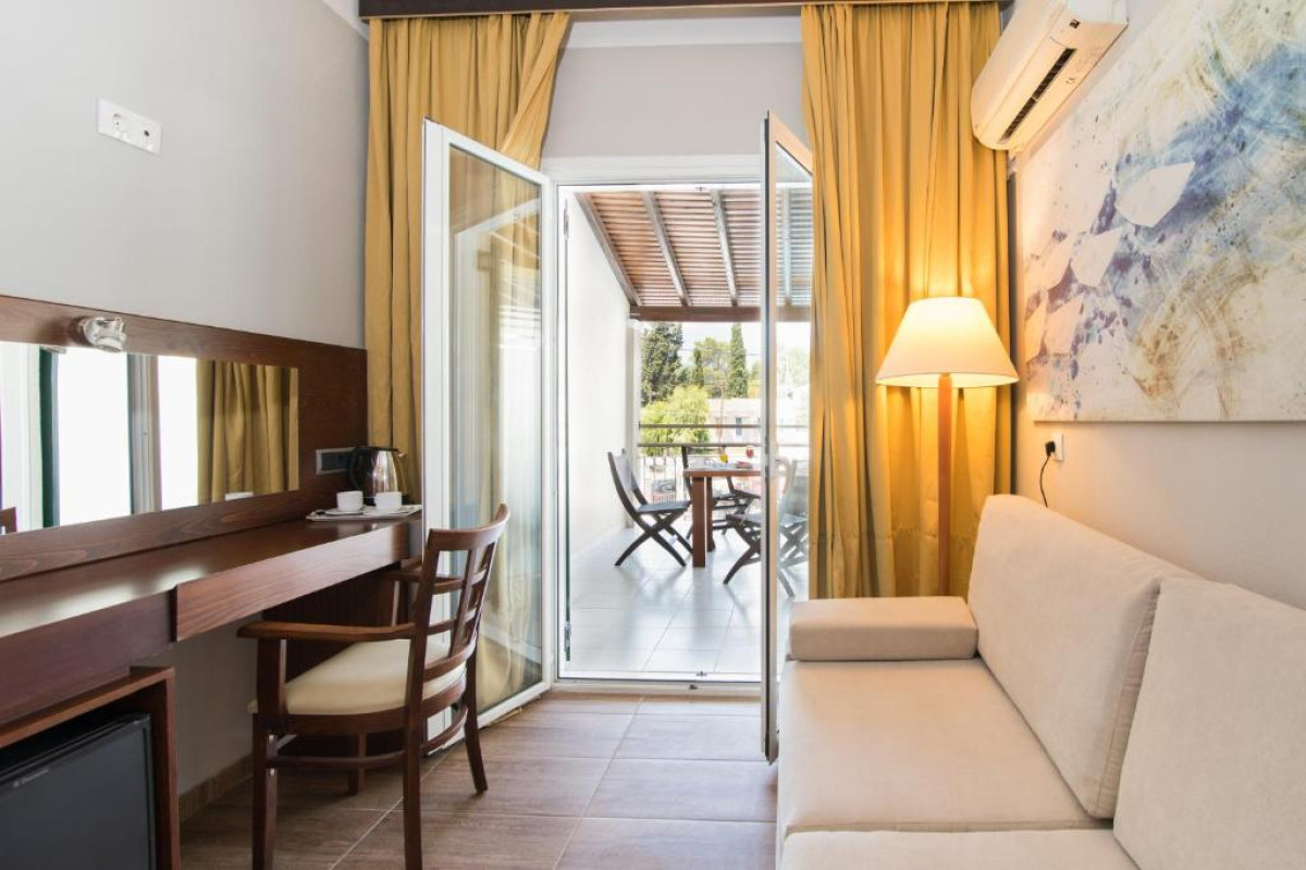 Opera Blue Hotel Gouvia Corfu