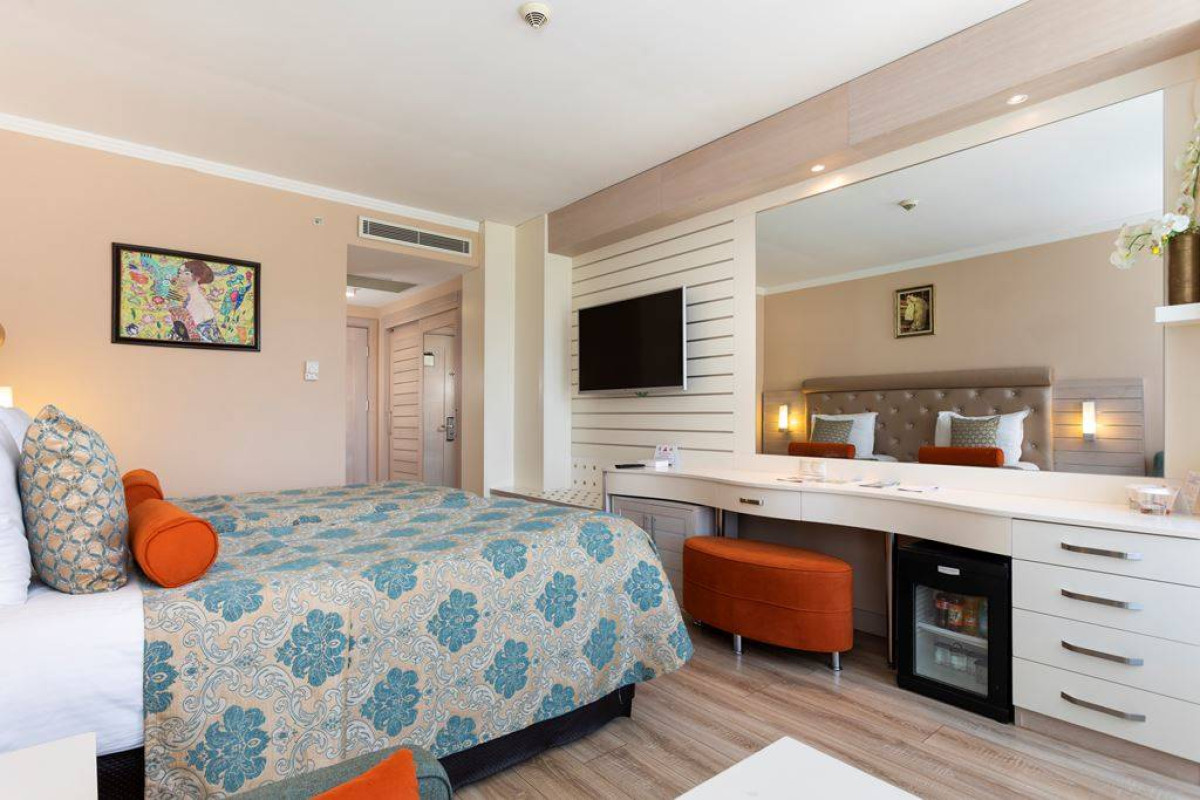 ORANGE COUNTY KEMER HOTEL