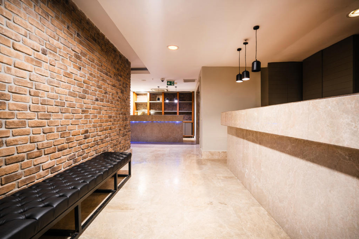 ORFEUS QUEEN HOTEL