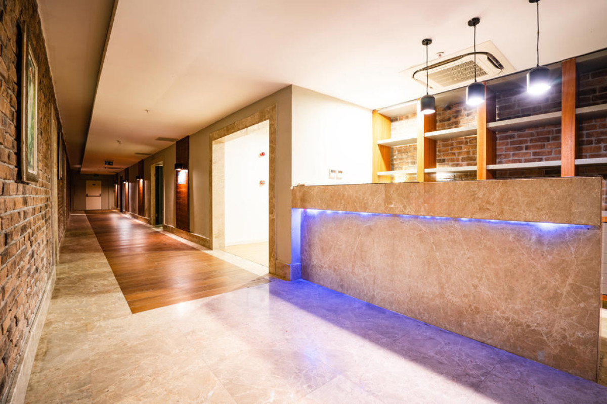 ORFEUS QUEEN HOTEL