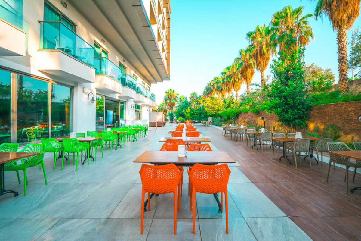 ORFEUS QUEEN HOTEL