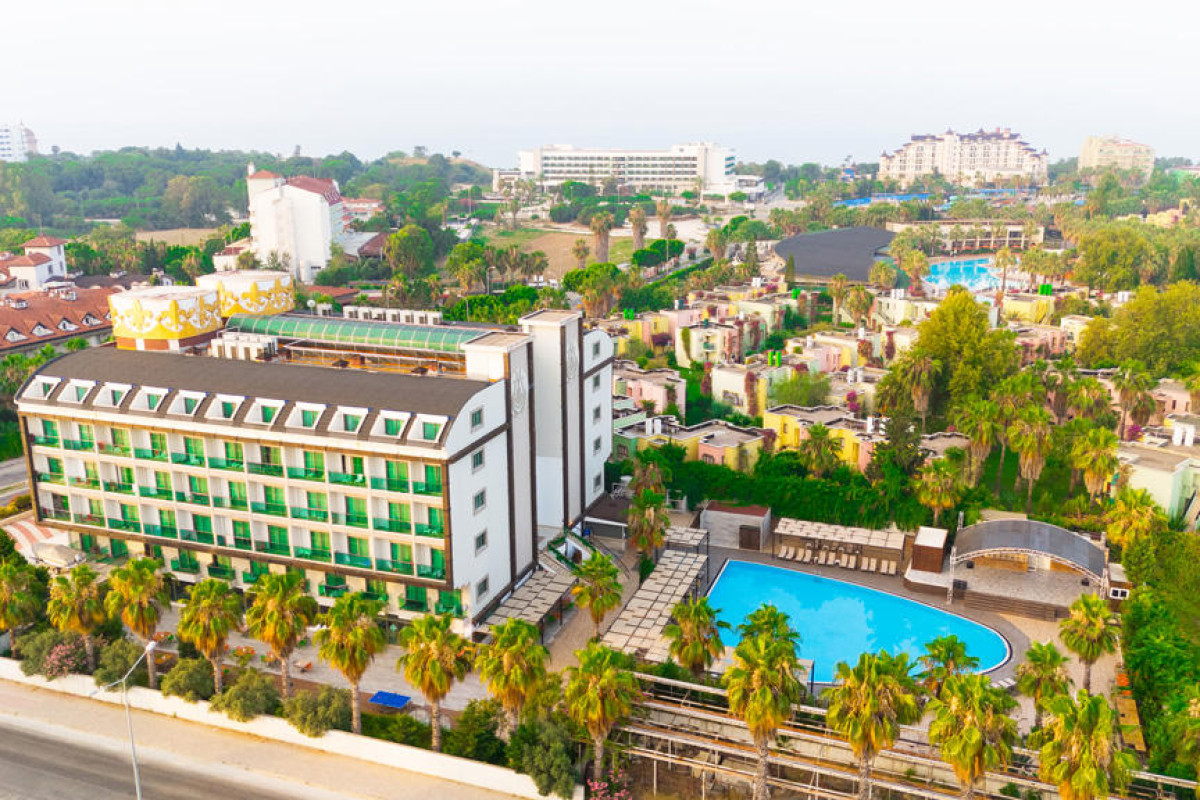 ORFEUS QUEEN HOTEL