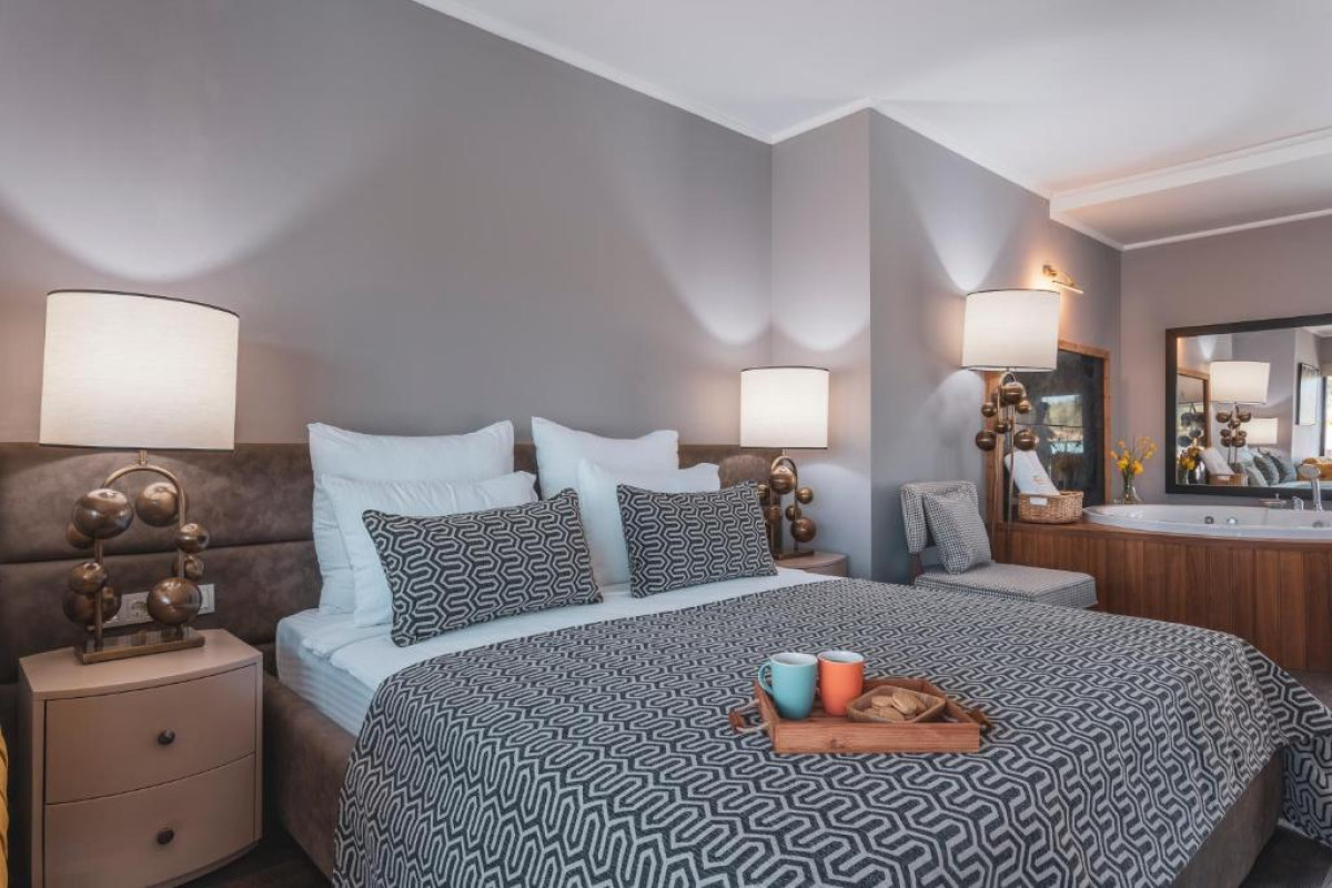 Orka Cove Hotel Penthouse And Suites