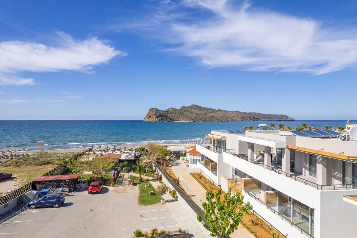 Ostrakon Suites