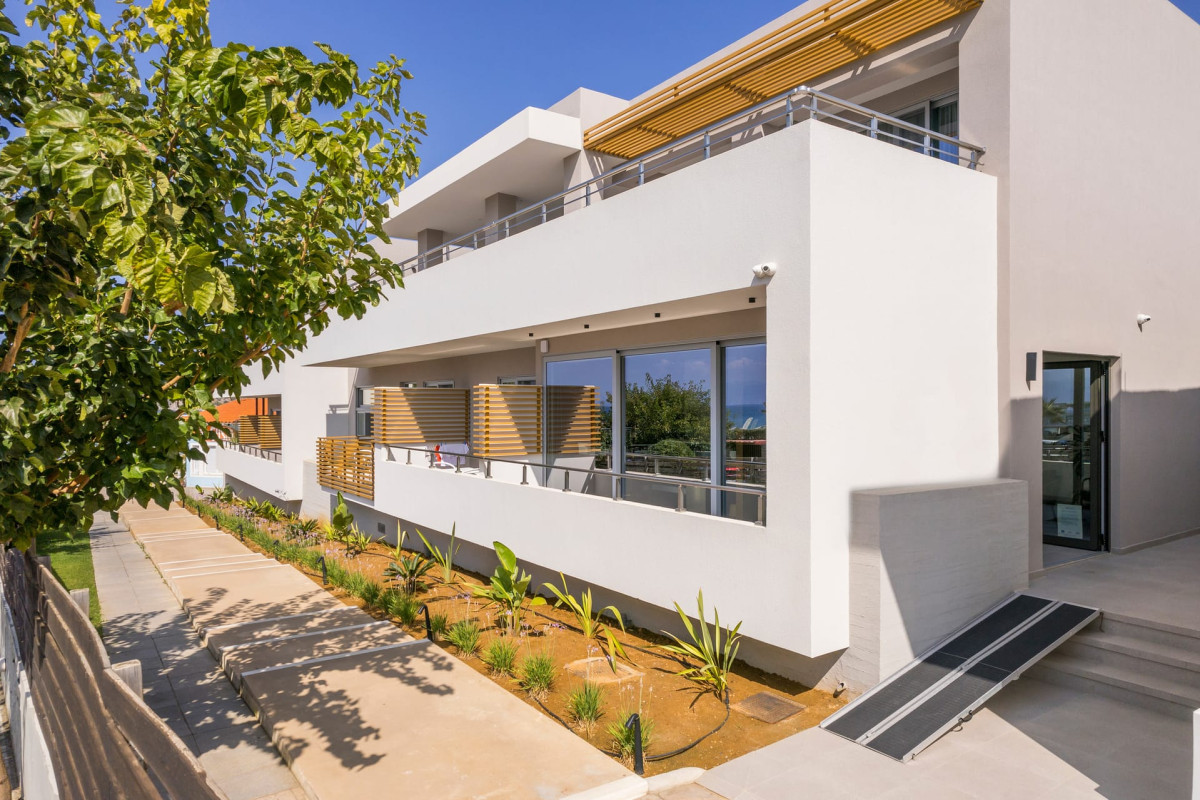 Ostrakon Suites