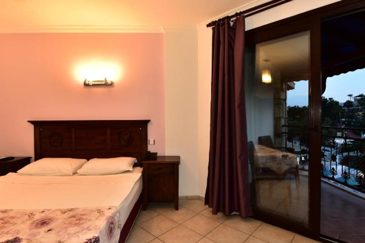 AYAZ AQUA HOTEL